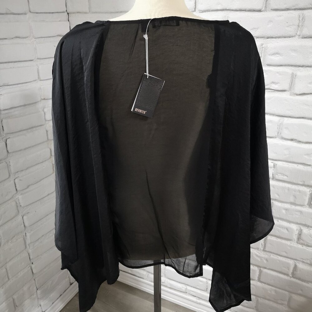 NWT Fylo Ladies Black Loose Fit Size Medium Tank with Attached Cape Coverup
